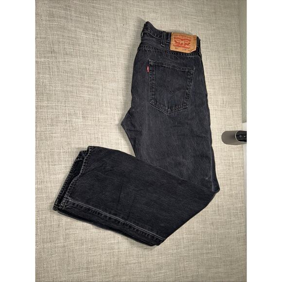 Levis 501 Jeans Mens 38x34 Black Straight Leg Button Fly Denim. Preowned - Picture 1 of 16